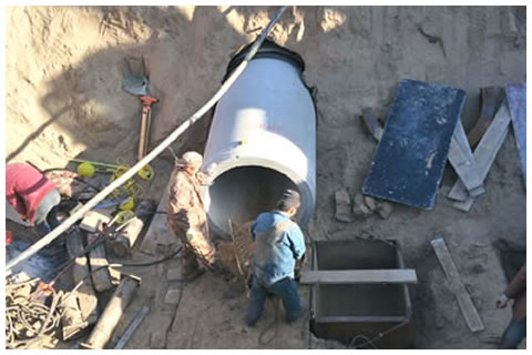 頂管施工,巖石頂管施工,泥水平衡施工,非開(kāi)挖頂管施工,過(guò)路頂管施工,沉井錨噴井施工,人工頂管施工,泥水平衡頂管施工